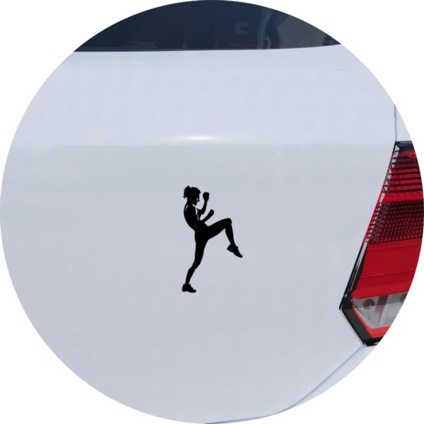 Adesivo de Carro Mulher Kickboxing Chutando