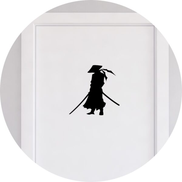 Adesivo de Casa Samurai Guerreiro com Espadas