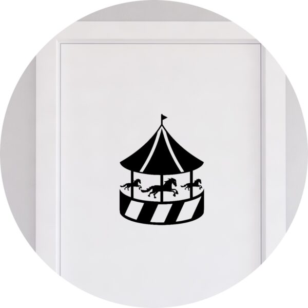 Adesivo de Casa Carrossel com Cavalos Infantil